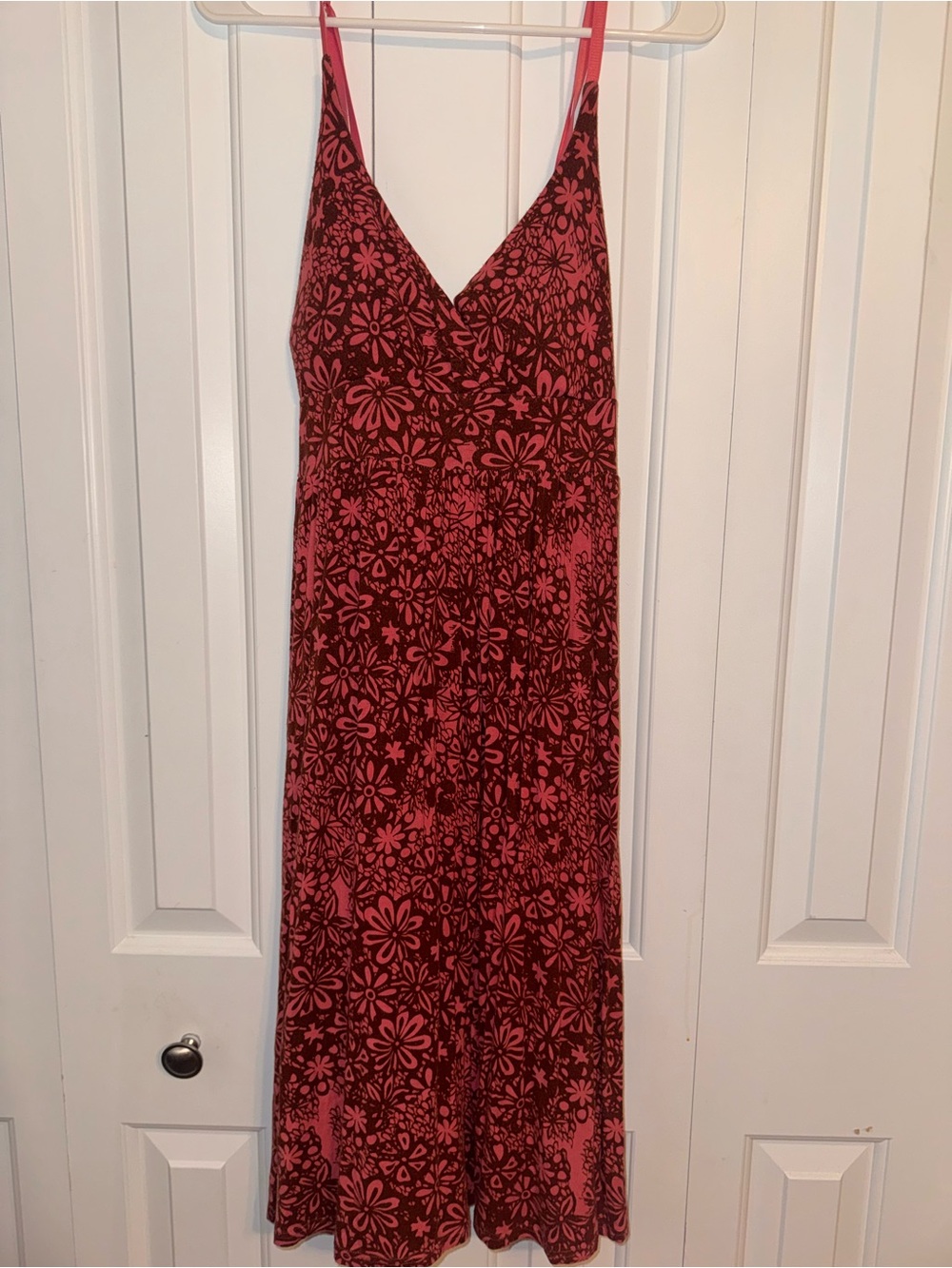 Sleeveless Pink Floral V-Neck Maxi Dress